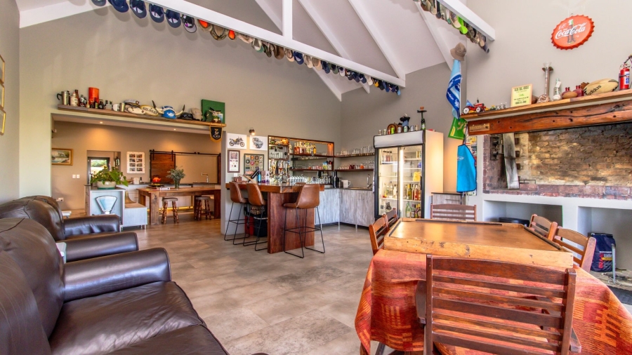 9 Bedroom Property for Sale in Onrus Western Cape